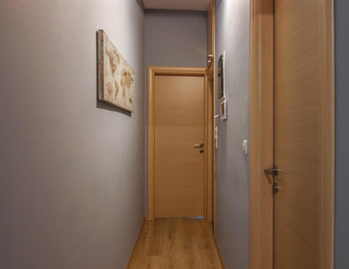 Luxury Suite 10' From The Center Афины Экстерьер фото