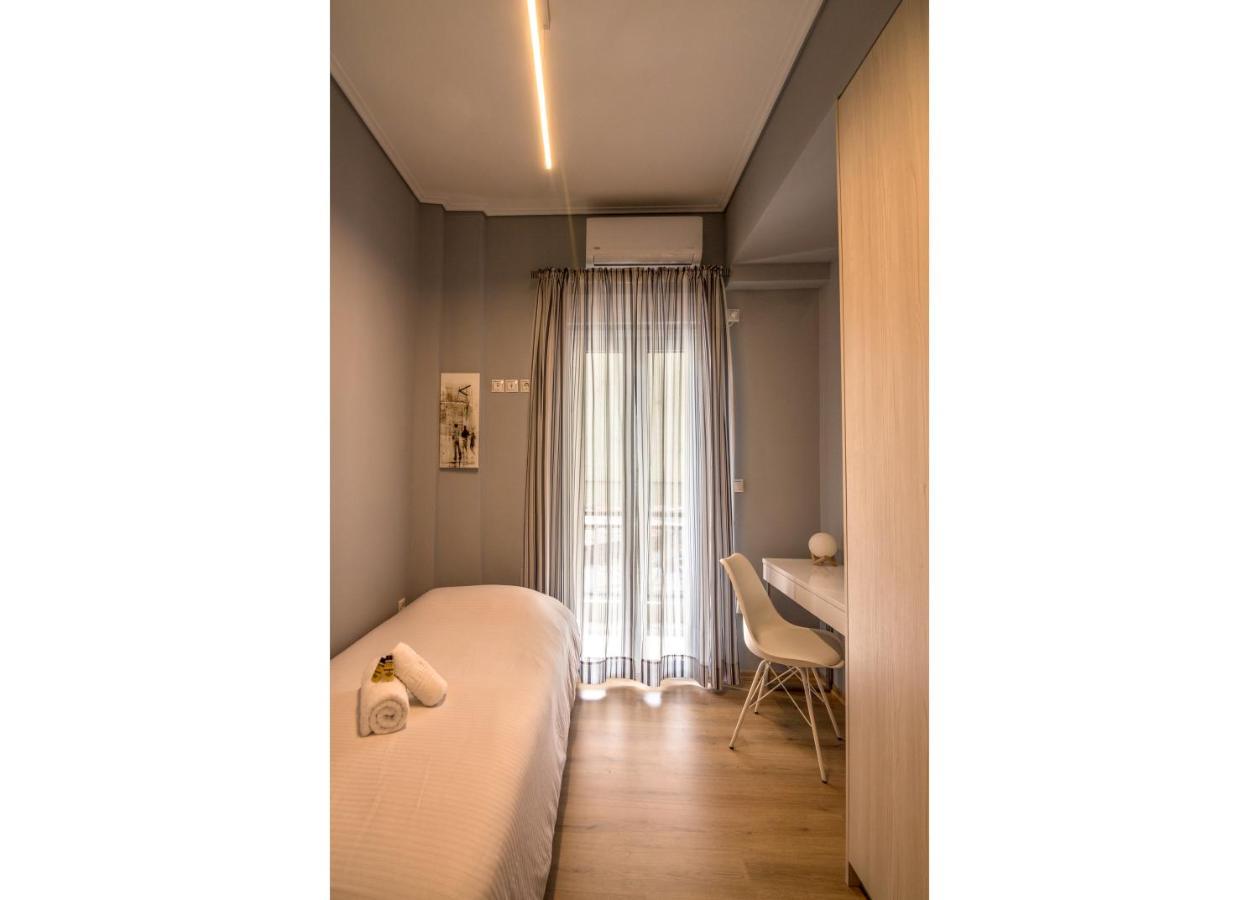 Luxury Suite 10' From The Center Афины Экстерьер фото